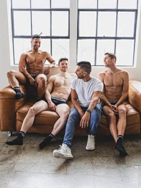 MANBUNS
