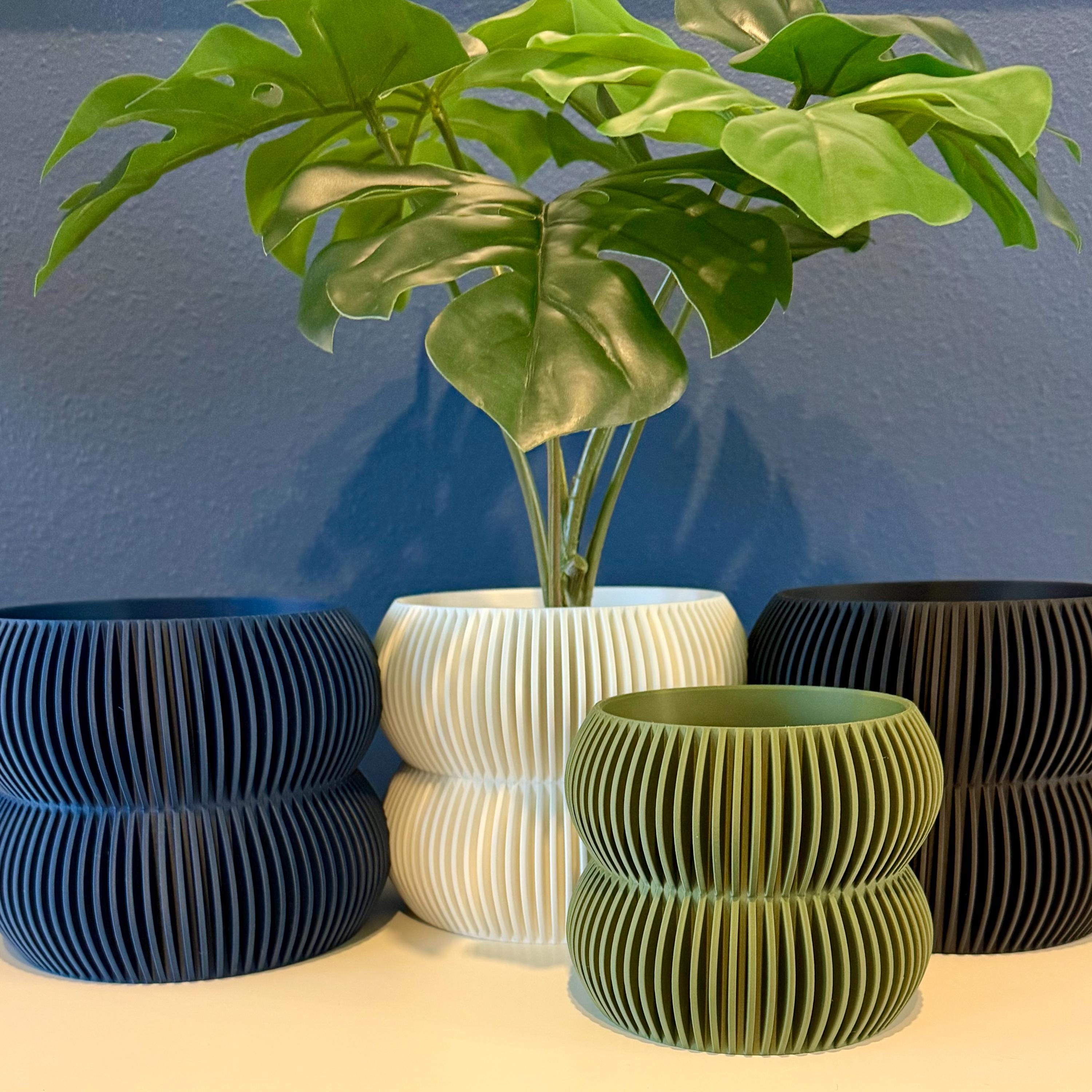 2-Ripple Planter