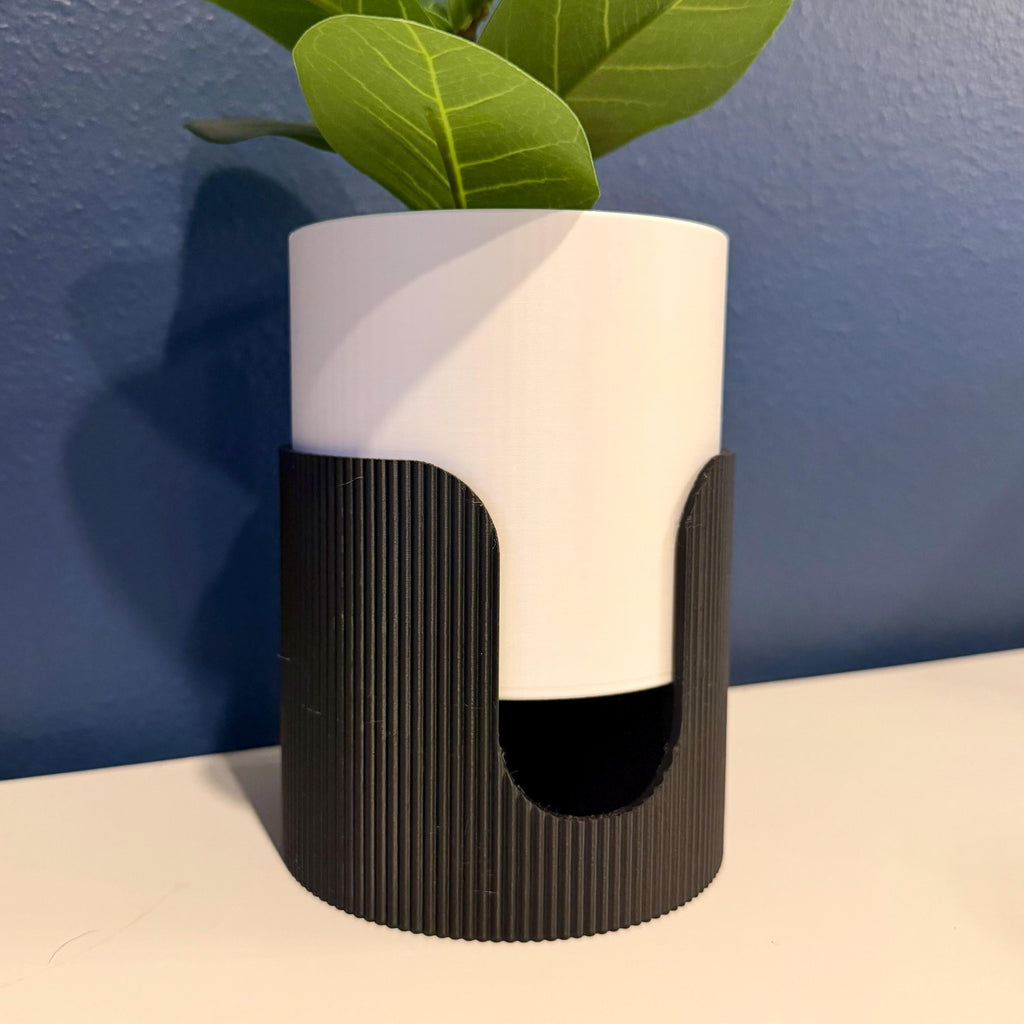 Ribbed Cradle Planter