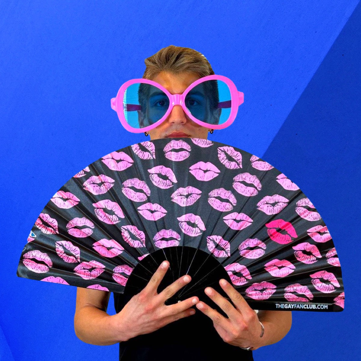 Kiss Me Fan