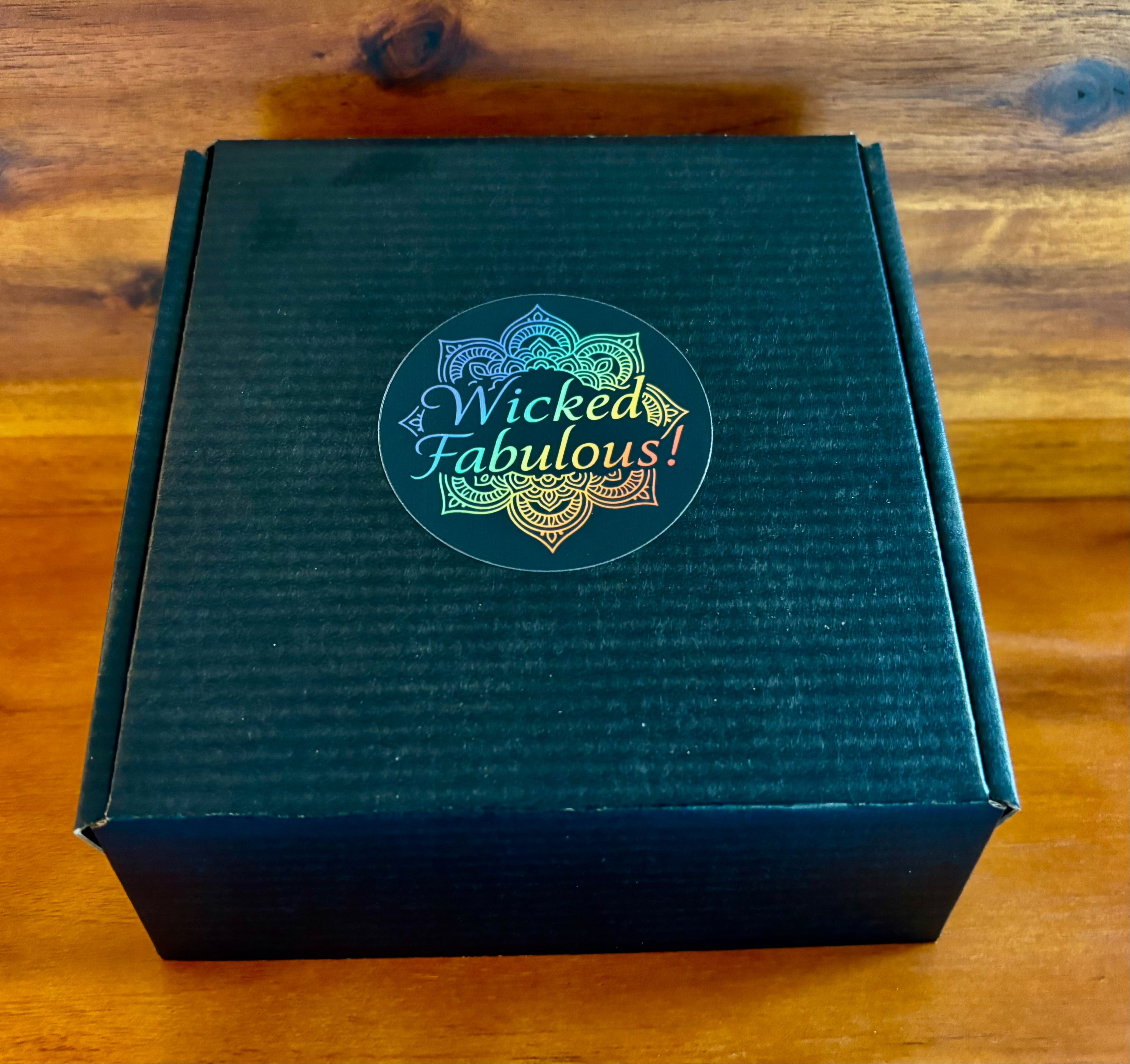 🌈 Love & Light Energy Gift Box – Rainbow Healing & Protection Set 🌈