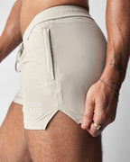 Pace 2.5" Short - Ecru