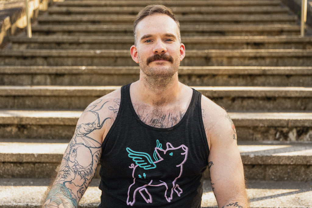 Pigs Fly Tank