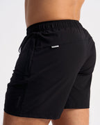 Bolt 5" Short - Black
