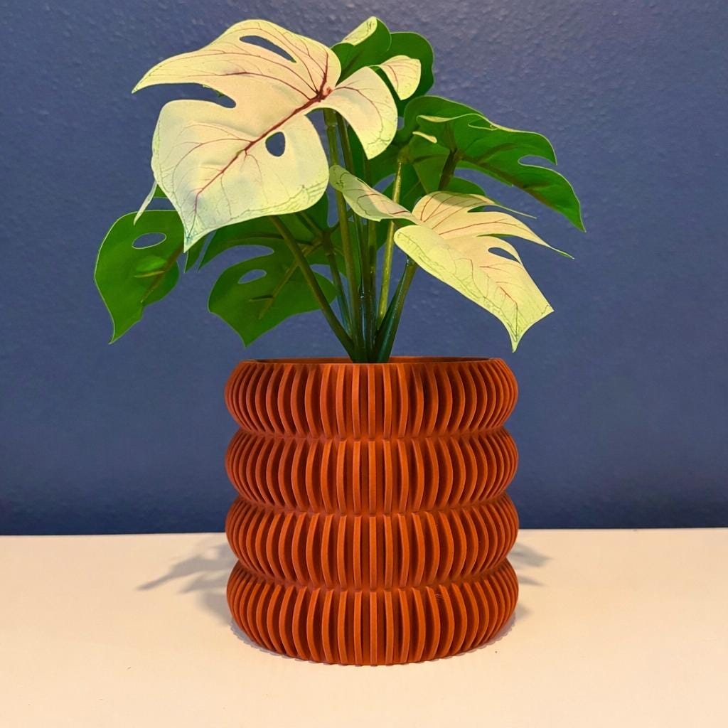 4-Ripple Planter