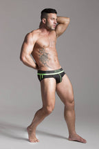 GYM Neo Brief