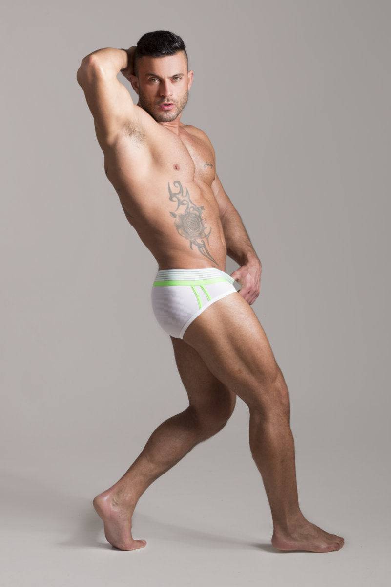 GYM Neo Brief