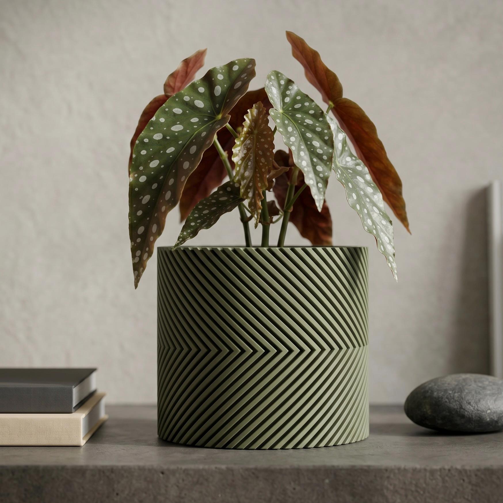 Helix Shift Planter